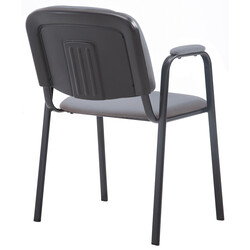 Stapelbar konferensstol Ken Pro med vadderad sits och armstöd