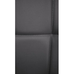 Elegant och bekväm fåtölj i konstläder för moderna hem