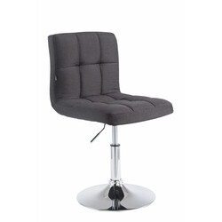 Elegant och bekväm fåtölj för moderna utrymmen