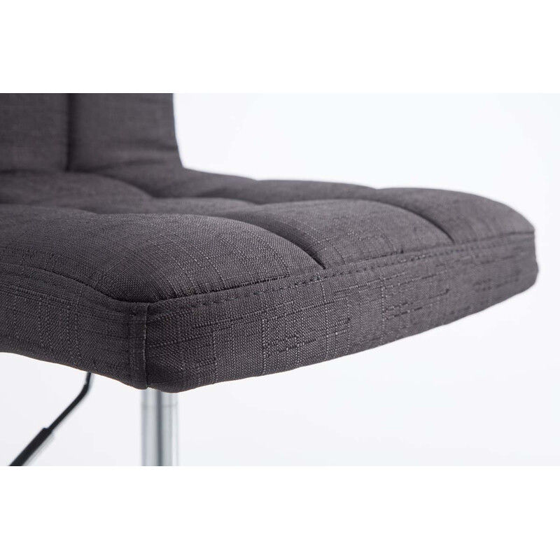 Elegant och bekväm fåtölj för moderna utrymmen