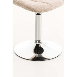 Svängbar matstol med bekväm stoppning och modern design